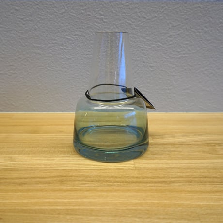 ガラスボトル  A