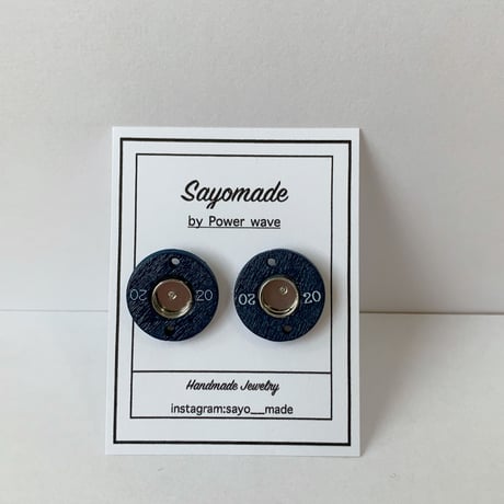 スポーツアクセサリー　リフティング　プレート２０㎏　ピアス（スタッズ）