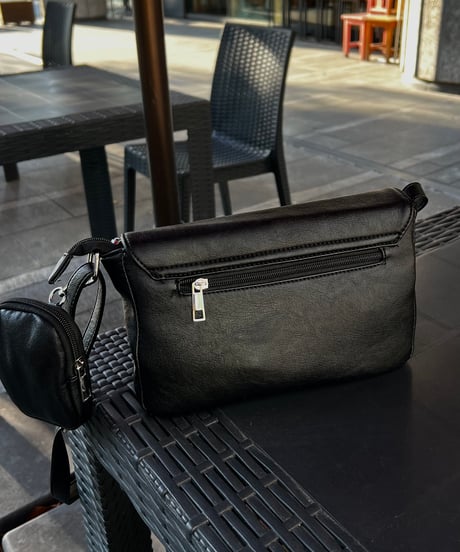 (送料無料)Msquare leather bag
