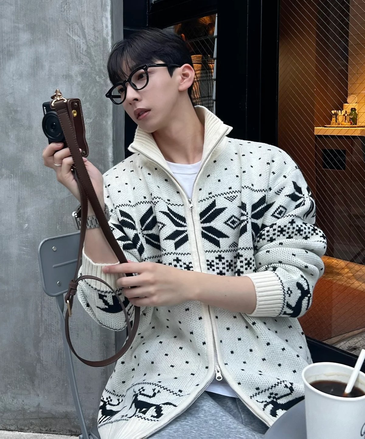 Nordic zipup knit | 韓国現地メンズカジュアルAttract Lite