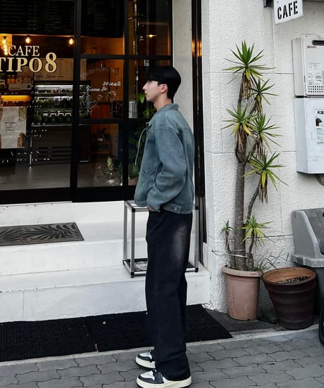 Belt denim jacket