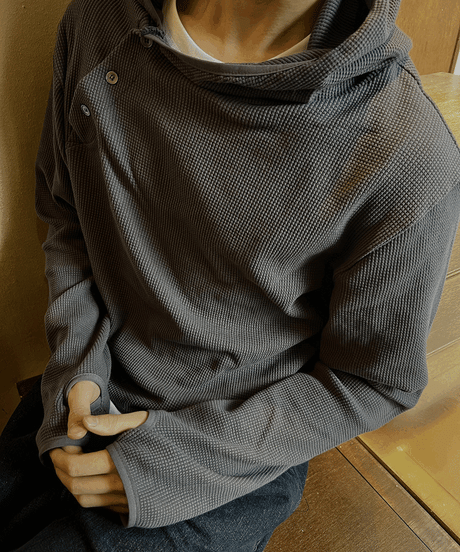 (3color)finhole botton hoodie