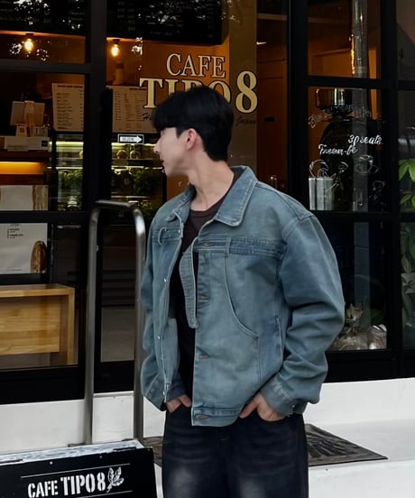 Belt denim jacket