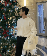 Minimal shaggy knit