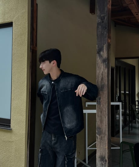 Western round denim jacket