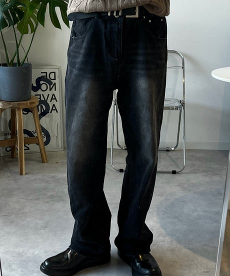 Wide wash up denim