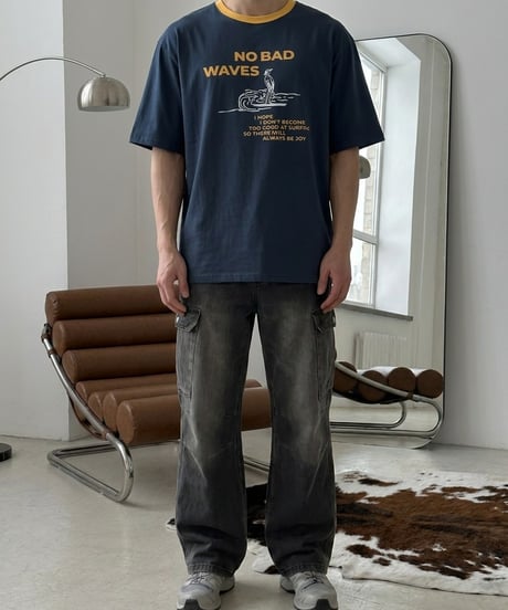 NO BAD WAVES print tee