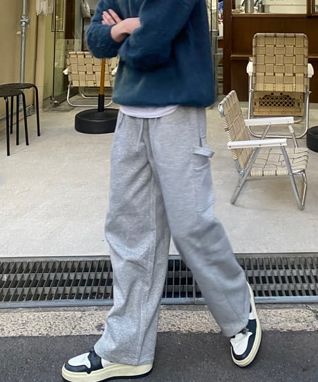 Tuck sweat pants