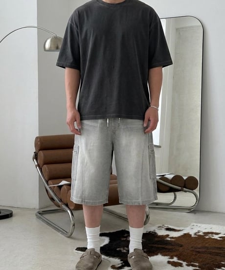 Washed cargo Bermuda denim