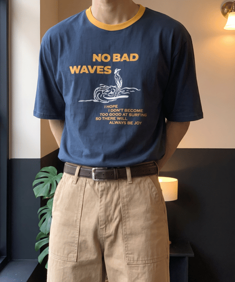 NO BAD WAVES print tee