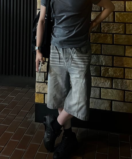 Washed cargo Bermuda denim