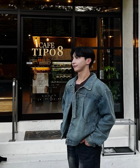 Belt denim jacket