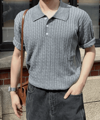 square collar knit