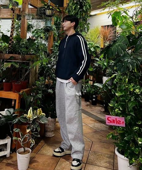 Line knit foodie