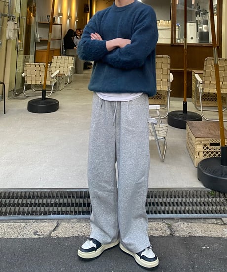 Tuck sweat pants