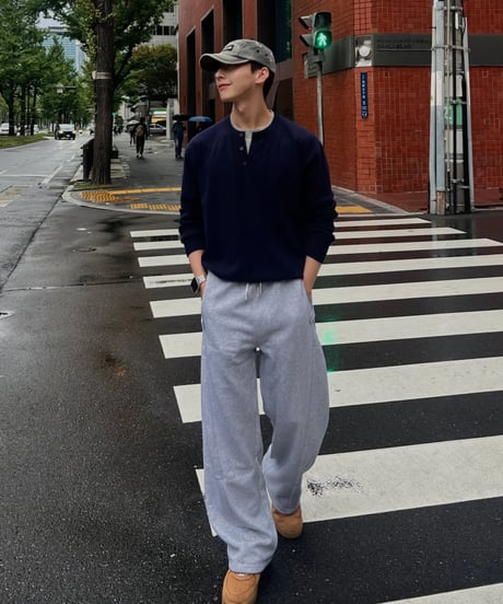 slide shrink sweat pants