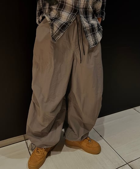 (premium select) balloon nylon cago pants