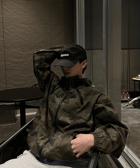 camo wzipper jacket