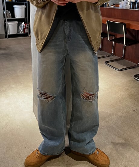 Damage slick denim