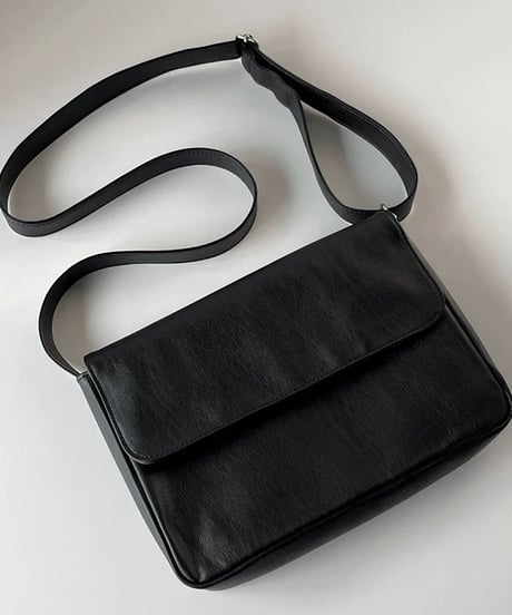 (送料無料)Msquare leather bag