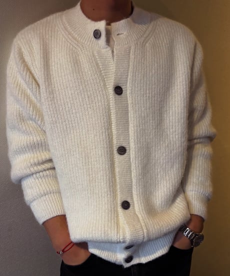 Berlin mit cardigan