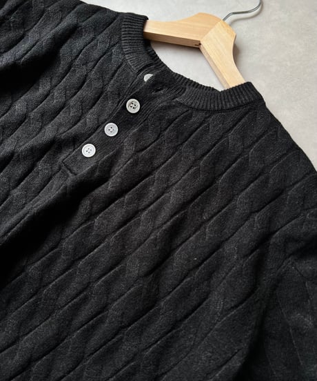Henry harf knit