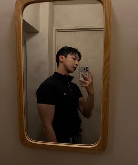 Half Zip Ribbed T