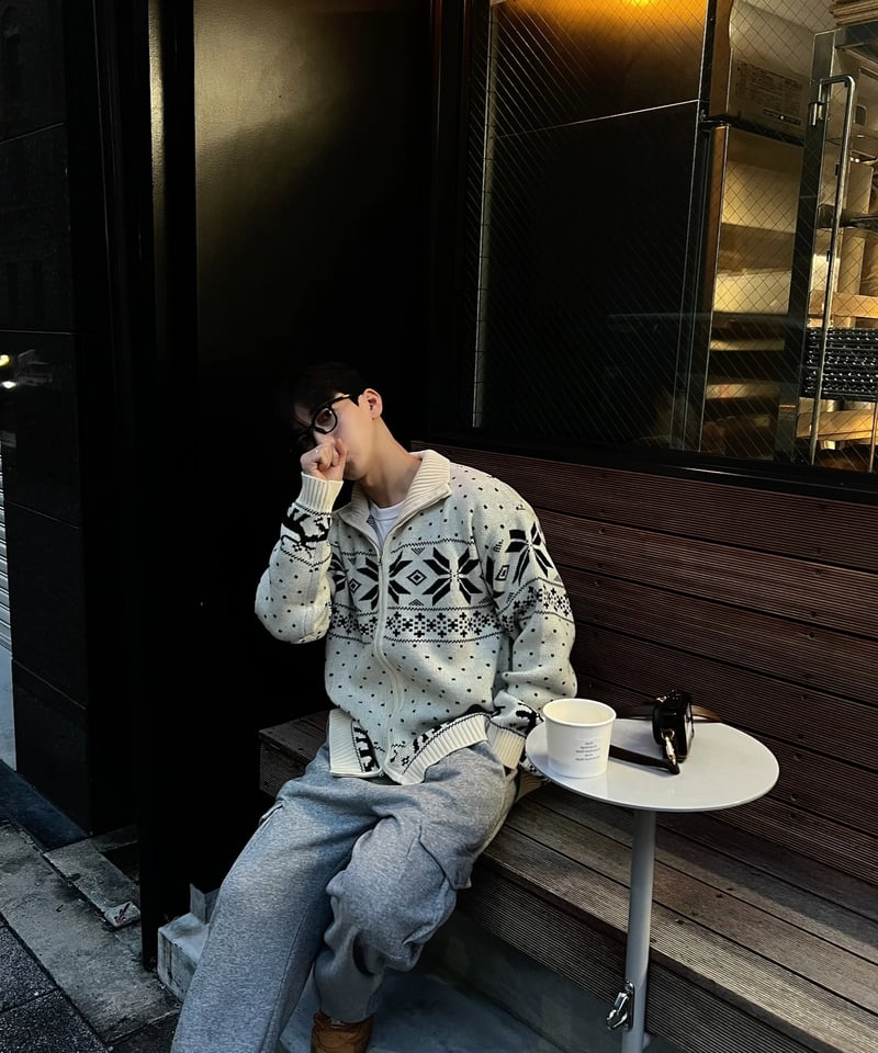 Nordic zipup knit | 韓国現地メンズカジュアルAttract Lite