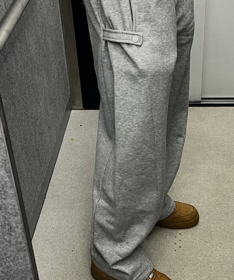 slide shrink sweat pants