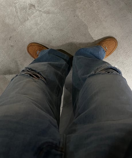 Damage slick denim