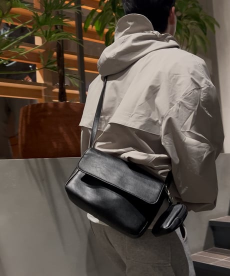 (送料無料)Msquare leather bag