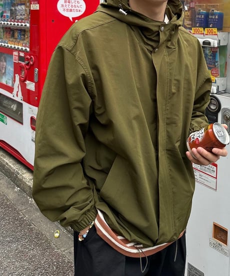 γ nylon jacket