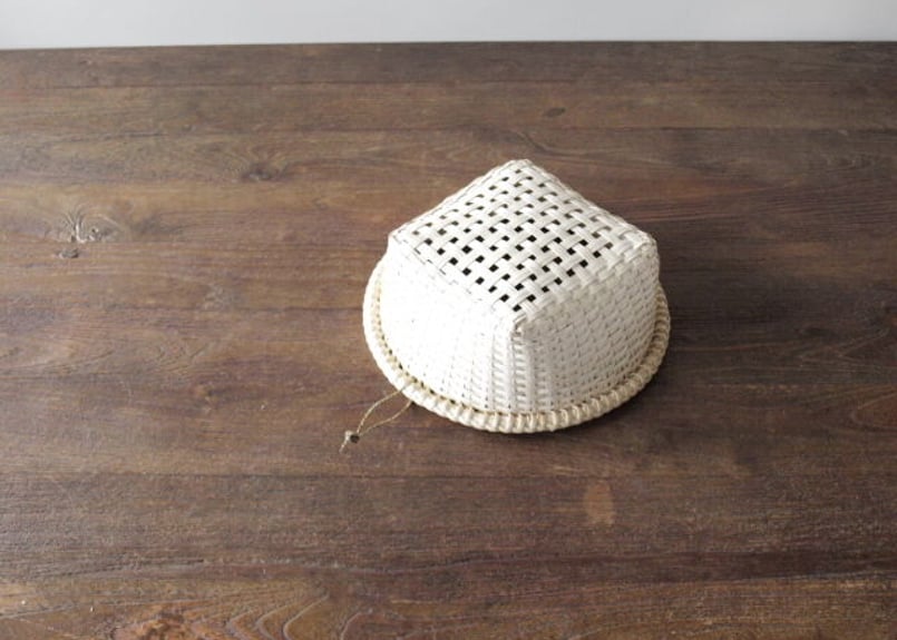 福島県奥会津 金山町マタタビ四つ目ざる 小φ直径22cmからむし紐付き