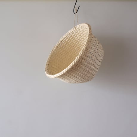 マタタビの籠 24番 マタタビの籠 24番 マタタビの大きな盛りかご - ウェブショップ