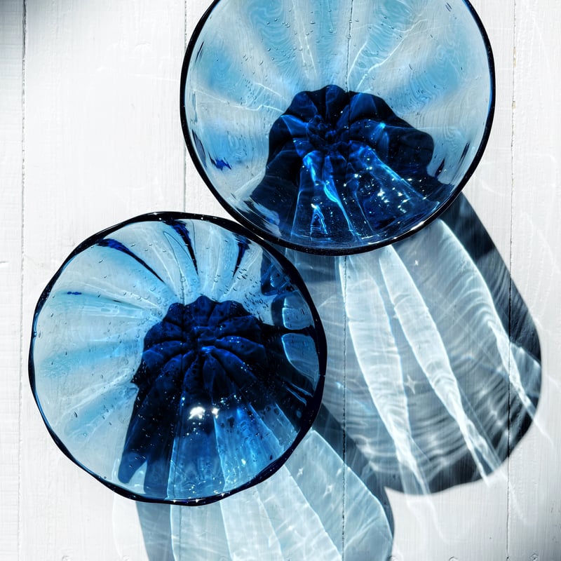 青いボウル (背の低い方) | ガラス工房FARO