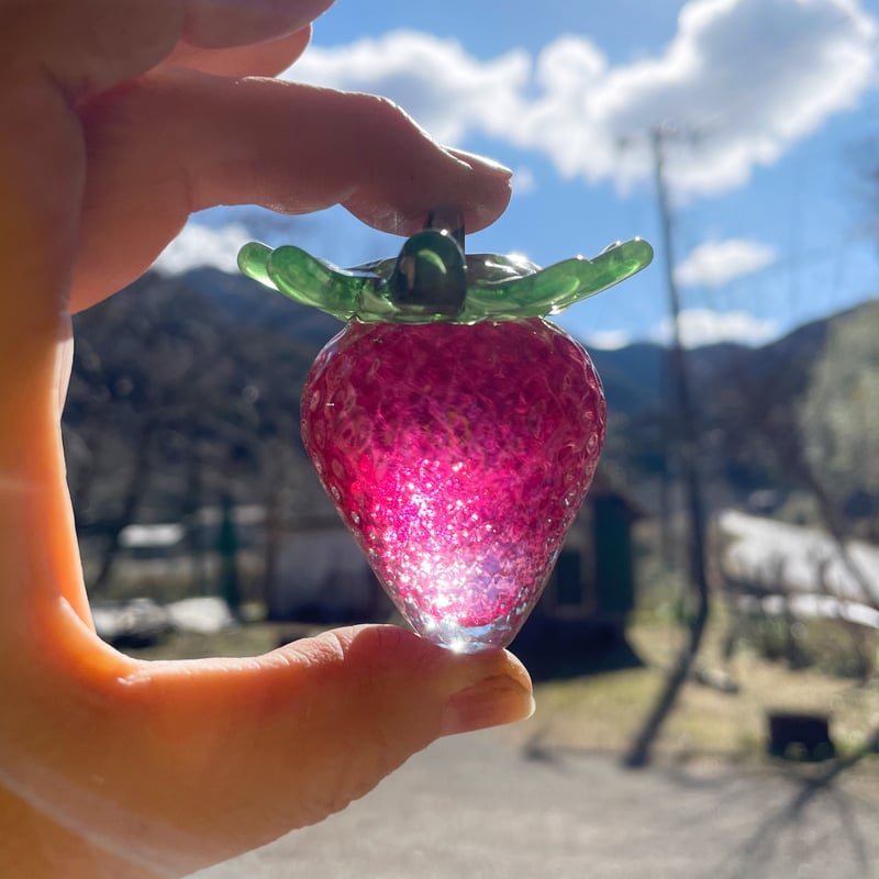 いちご いちご 夏いちご 雷峰 2400g 小さい MA （600g 30×2P 60個)×4箱