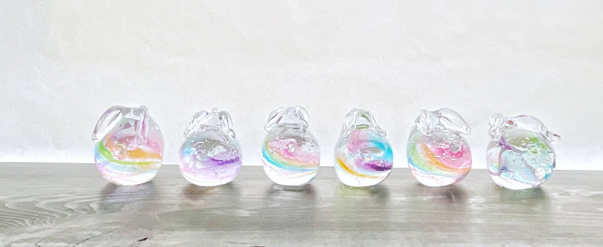 にじいろウサギ 虹色のうさぎ | ガラス工房FARO