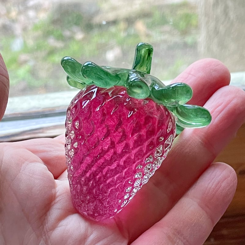 ガラスのいちご☆ご注文前に在庫があるかお尋ねください | ガラス工房