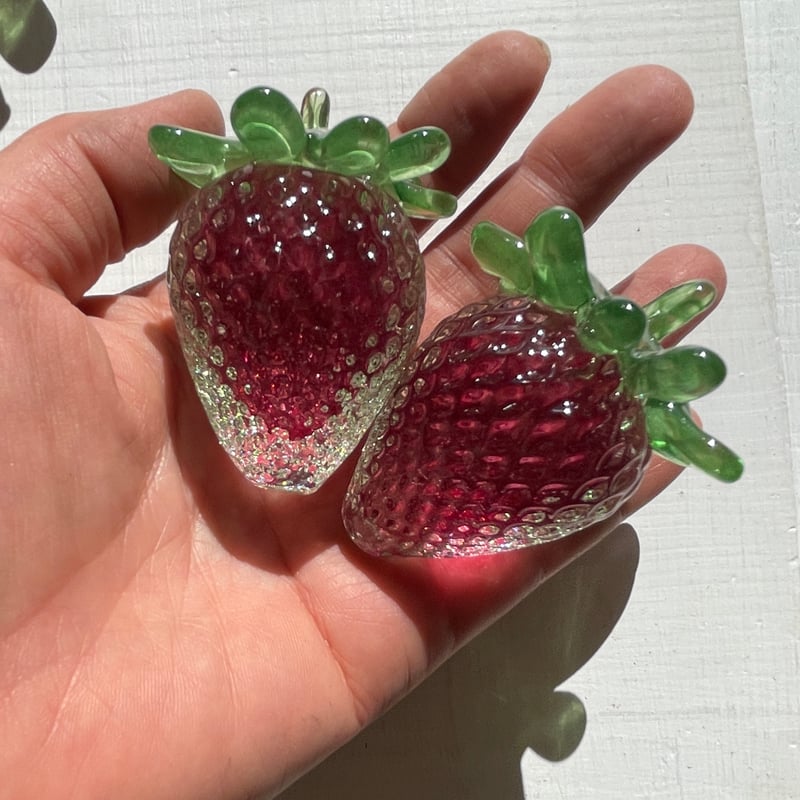 ガラスのいちご☆ご注文前に在庫があるかお尋ねください | ガラス工房