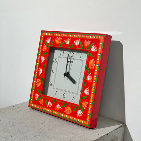 Pop Tulip Clock