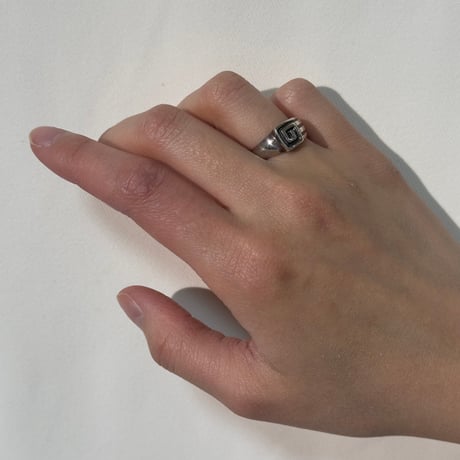 Spin Round Ring