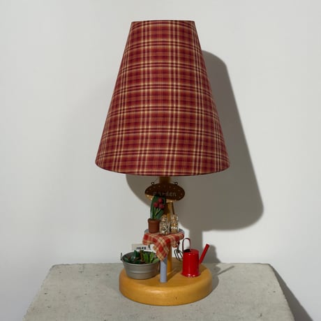 Garden Shade Lamp