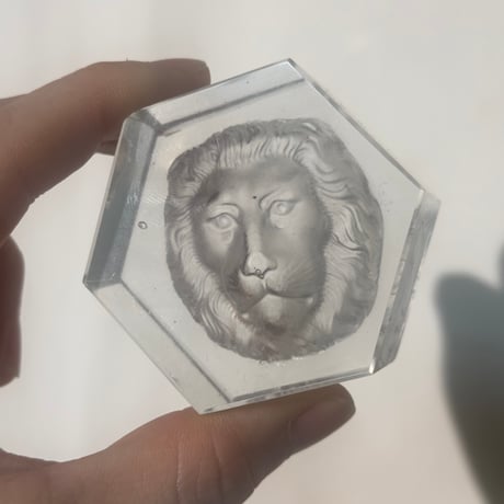 Lion Face Crystal