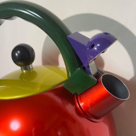 Retro Pop Kettle