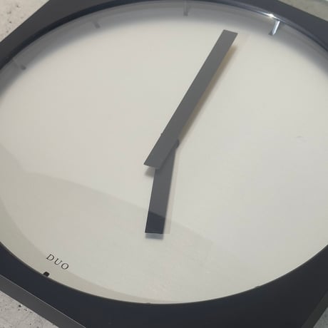 Mono Square Clock