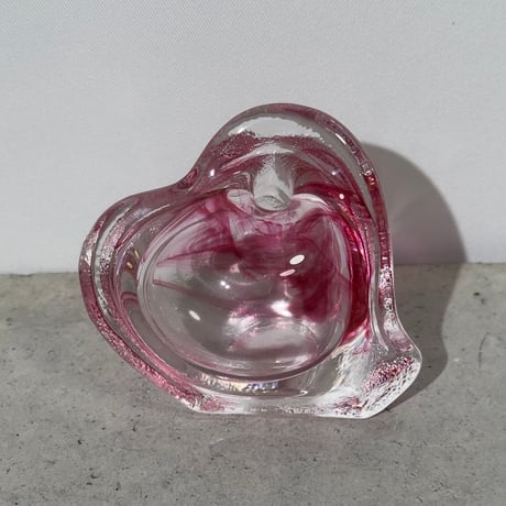 Plump Heart Vase