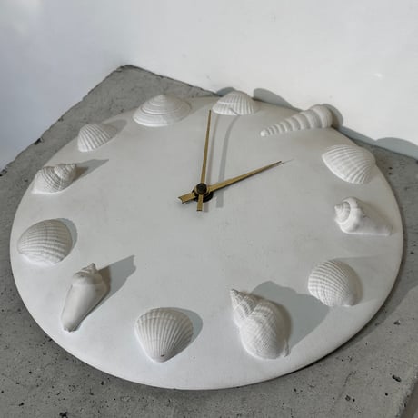Plaster Shell Clock