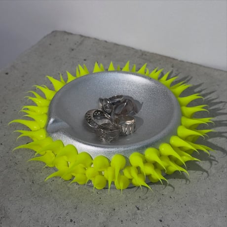Spike Pop Plate