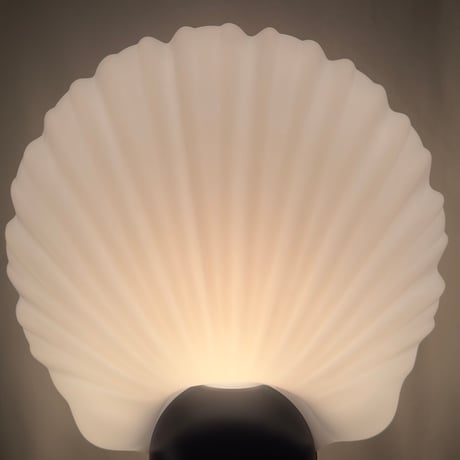 Touch Shell Stand Lamp