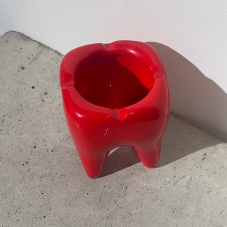 Red Tooth Tray
